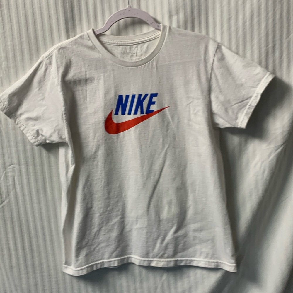Nike T Shirt!!!